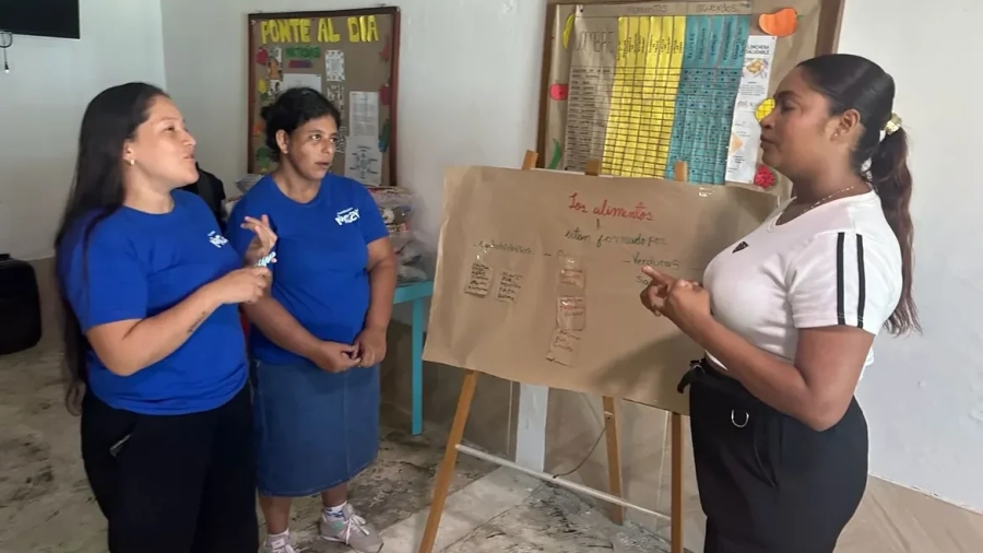 Nuestros padres de familia de la Sede Soledad participaron en una jornada práctica donde aprend